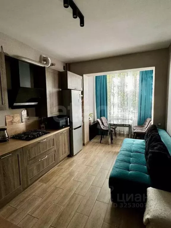 2-к кв. Ростовская область, Таганрог ул. Чайковского, 1 (74.7 м) - Фото 0