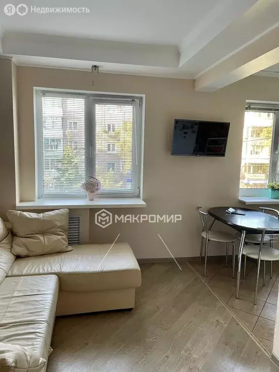 2-комнатная квартира: Брянск, улица Пушкина, 48 (40.9 м) - Фото 1