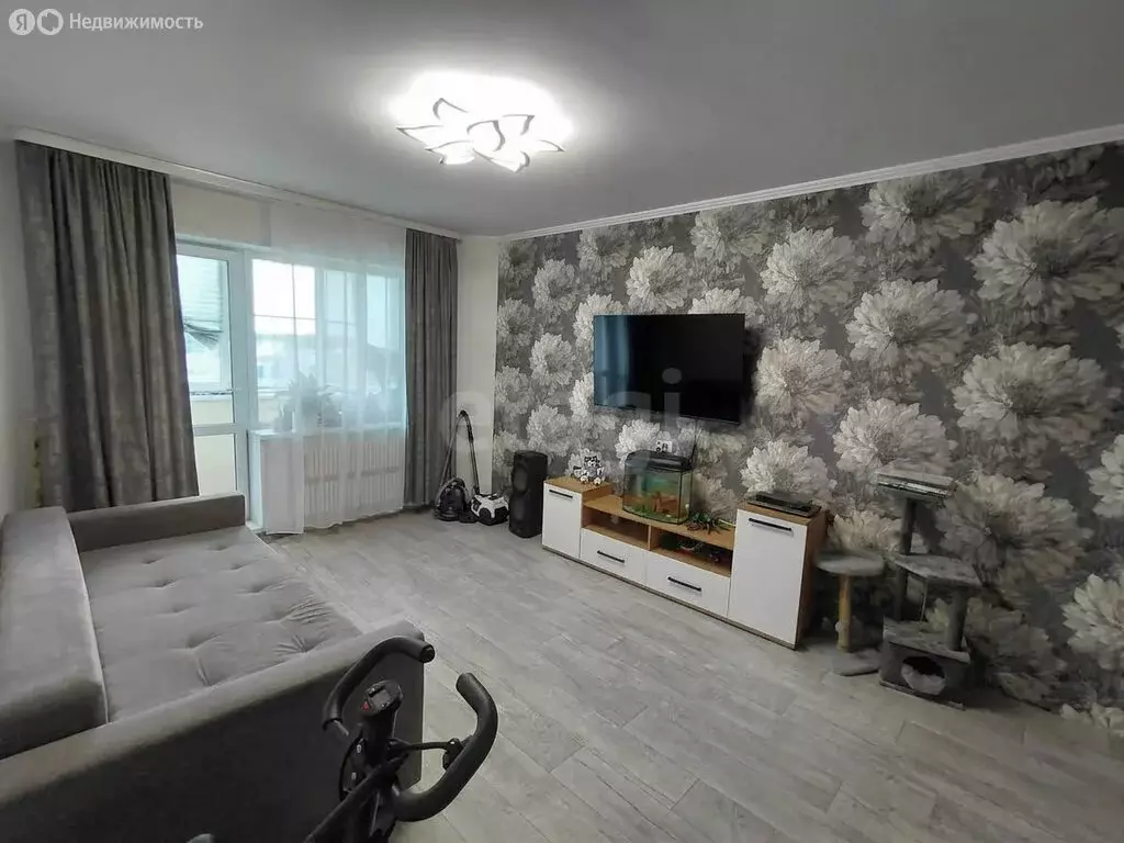 2-комнатная квартира: Омск, 3-я Ленинградская улица, 43/1 (52.7 м) - Фото 1