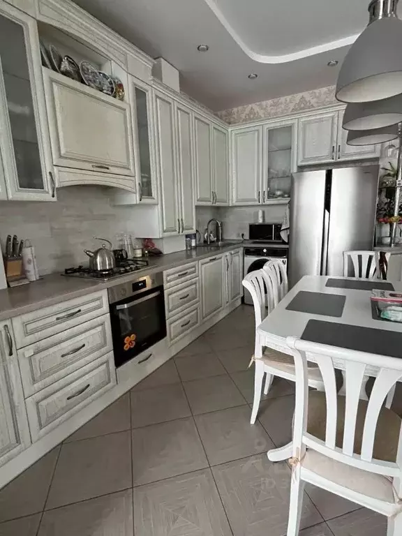 3-к кв. Новгородская область, Великий Новгород Базарный пер., 5 (86.1 ... - Фото 1