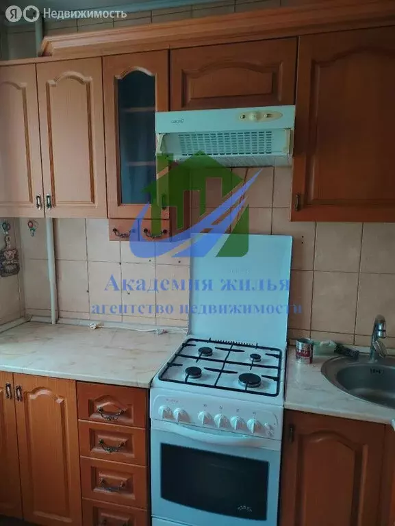 2-комнатная квартира: Орск, микрорайон Новый город, улица Кутузова, 52 ... - Фото 2