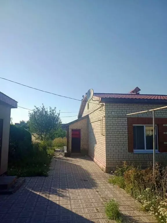 Дом в Самарская область, Кинельский район, Чубовка с/пос, с. Чубовка ... - Фото 1
