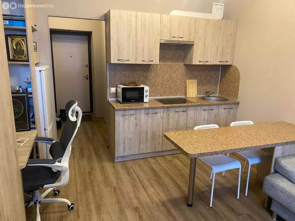 Квартира-студия: Нижний Новгород, улица Коминтерна, 184 (21.9 м) - Фото 1