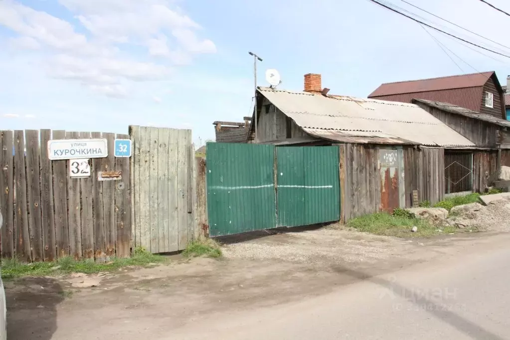Дом в Иркутская область, Иркутск ул. Курочкина, 30 (30 м) - Фото 1