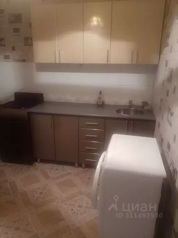 1-к кв. Пензенская область, Пенза просп. Строителей, 166 (37.0 м) - Фото 1