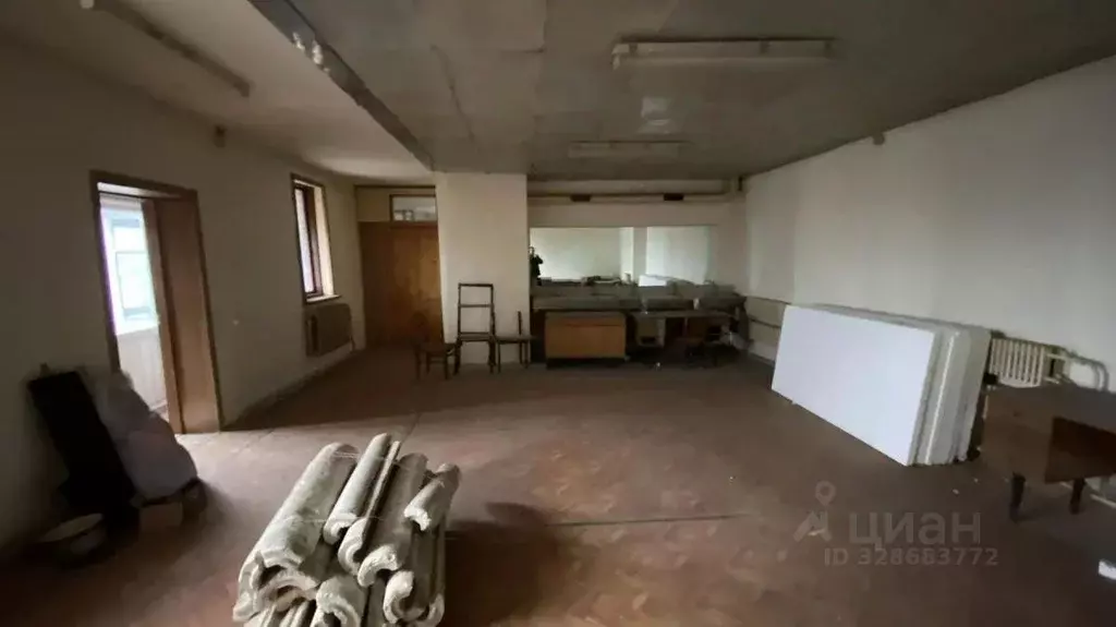 Помещение свободного назначения в Новгородская область, Великий ... - Фото 1