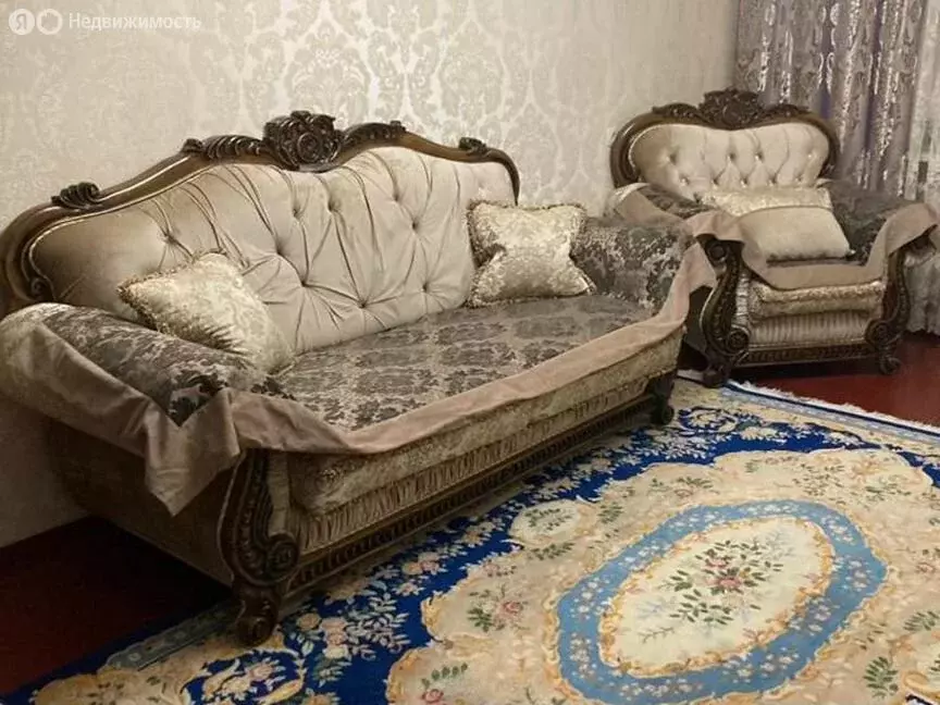 2-комнатная квартира: Махачкала, улица Абдуллы Гаджиева, 8 (39 м) - Фото 1