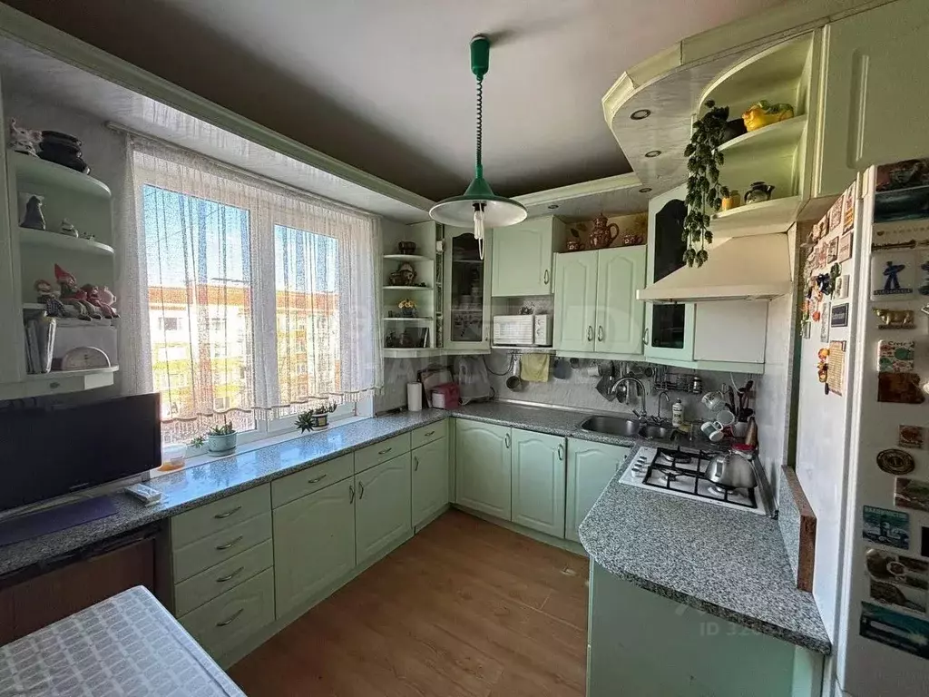 3-к кв. Калининградская область, Калининград ул. Полковника Ефремова, ... - Фото 1