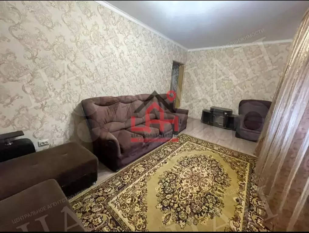 1-к. квартира, 45 м, 1/7 эт. - Фото 1
