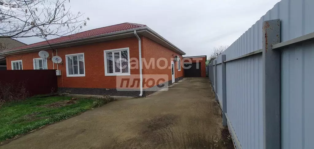 Дом в станица Выселки, Атаманская улица, 21 (75.3 м) - Фото 1