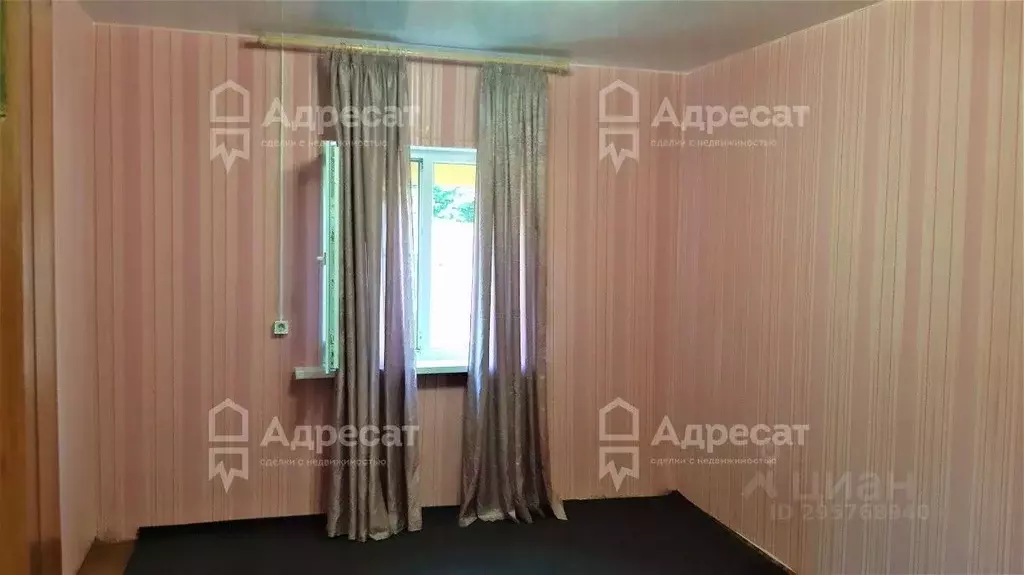 Дом в Волгоградская область, Волгоград Электромонтажник СНТ,  (60 м) - Фото 1