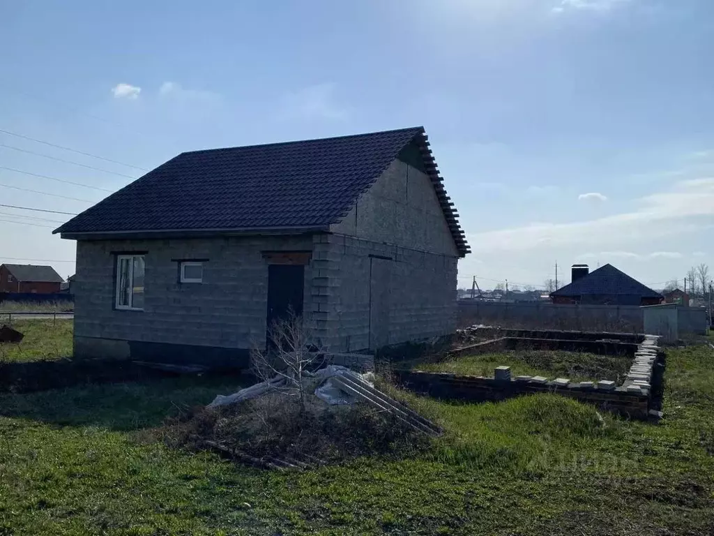 Дом в Белгородская область, Белгородский район, с. Стрелецкое, ... - Фото 1