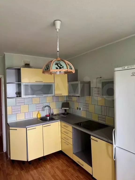 1-к. квартира, 38 м, 5/10 эт. - Фото 0