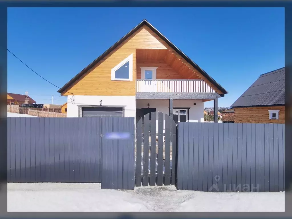 Дом в Иркутская область, Иркутский муниципальный округ, д. Карлук  ... - Фото 1