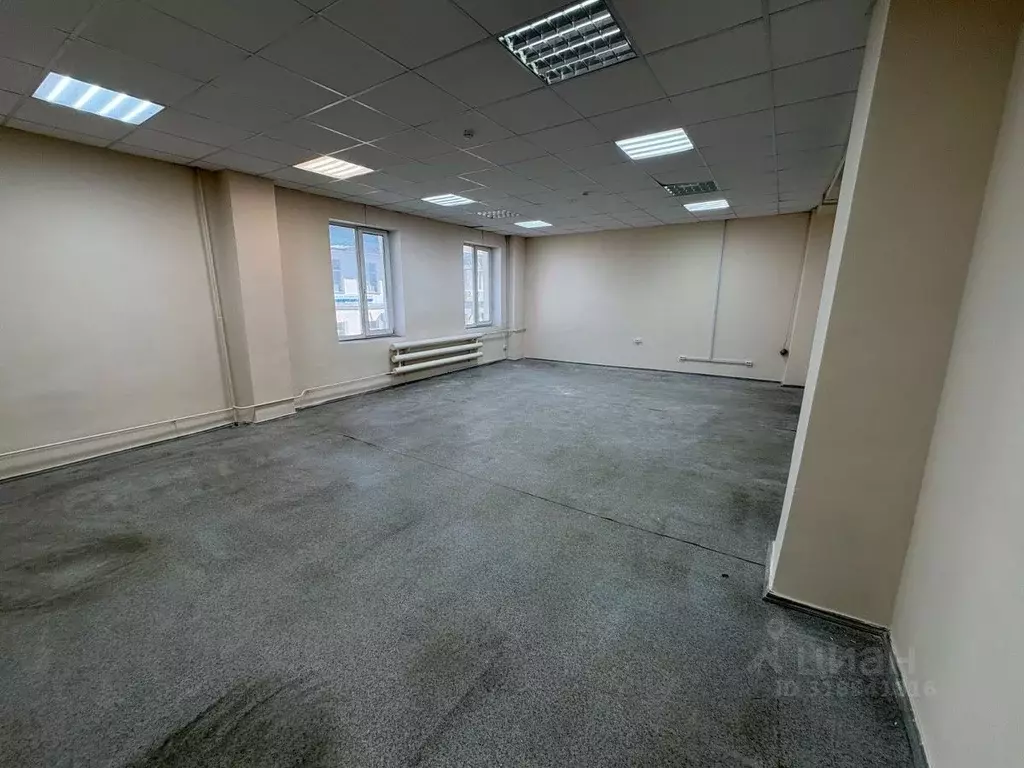 Офис в Калужская область, Калуга ул. Болдина, 71 (20 м) - Фото 2