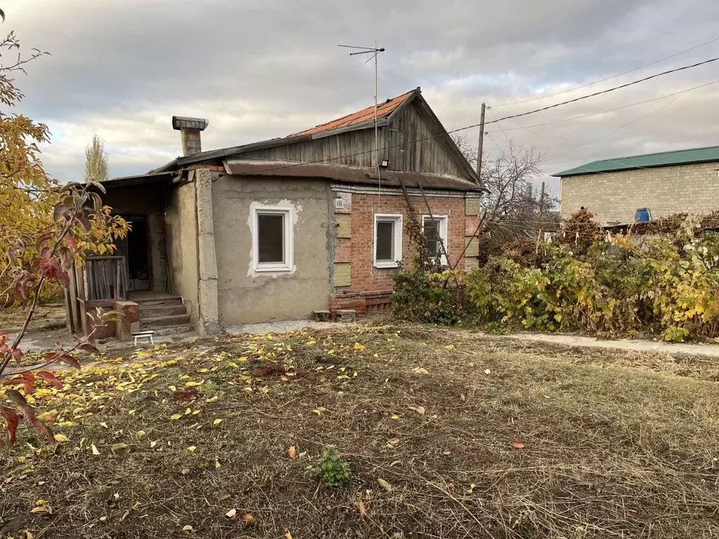 Дом в Саратовская область, Энгельс Полиграфическая ул. (54 м) - Фото 2
