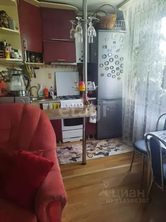 3-к кв. Брянская область, Унеча Октябрьская ул., 6 (50.2 м) - Фото 1