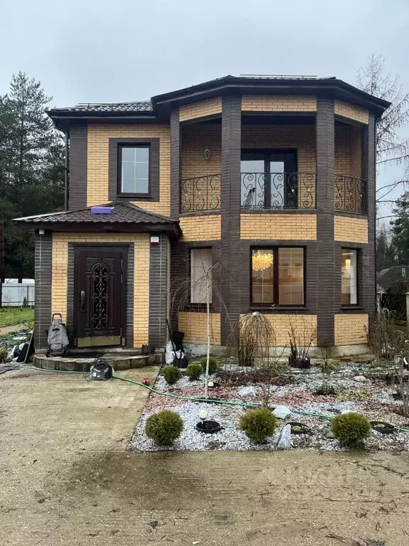 Дом в Московская область, Мытищи городской округ, д. Красная Горка ул. ... - Фото 1