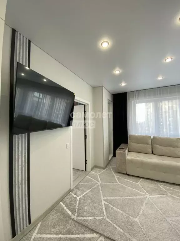 2-к кв. Иркутская область, Иркутск Байкальская ул., 242 (46.1 м) - Фото 2