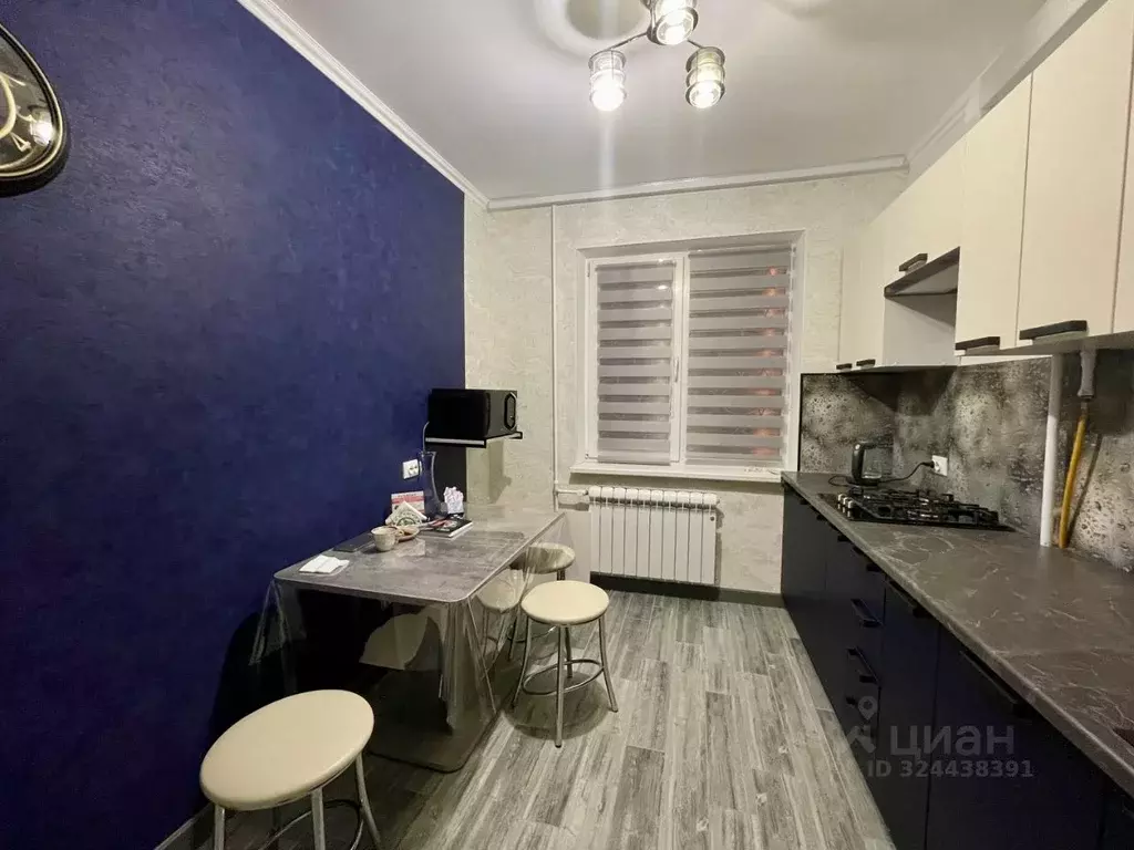 3-к кв. Крым, Симферополь ул. Маршала Жукова, 35 (60.0 м) - Фото 2