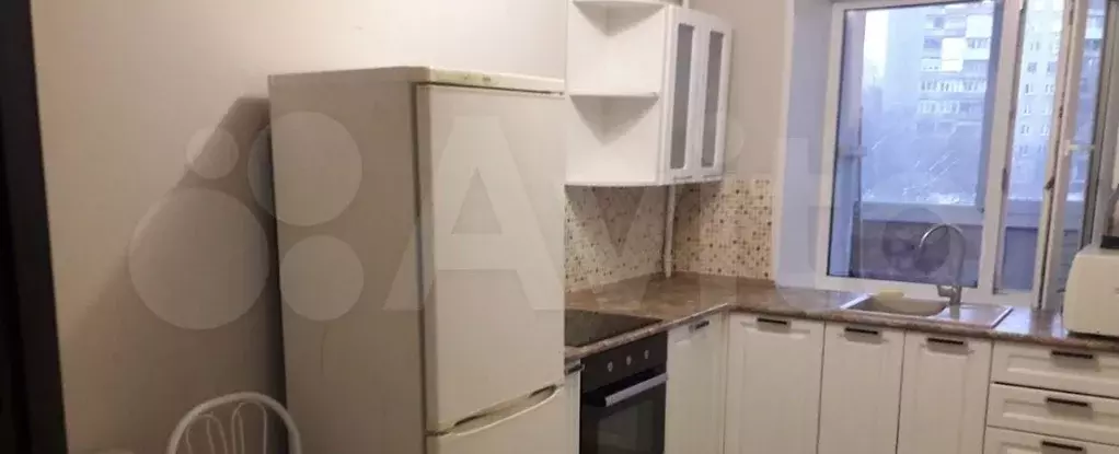 1-к. квартира, 37 м, 3/12 эт. - Фото 0