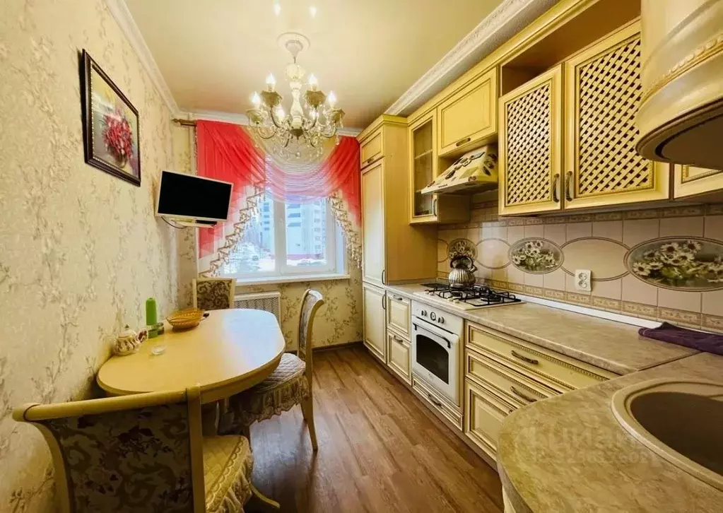 3-к кв. Татарстан, Нижнекамск ул. Сююмбике, 30 (60.0 м) - Фото 1