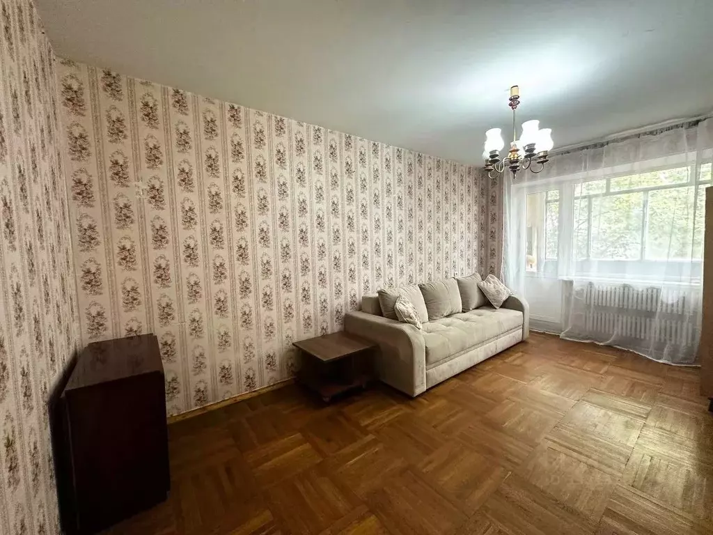 2-к кв. Белгородская область, Белгород Гостенская ул., 1 (46.6 м) - Фото 2