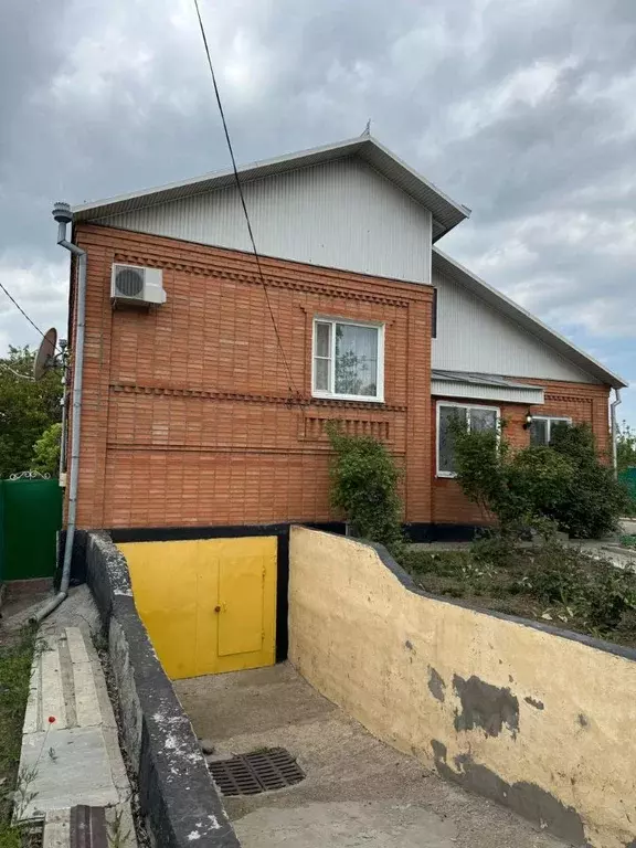 Дом в Ростовская область, Азовский район, Кагальницкое с/пос, с. ... - Фото 2