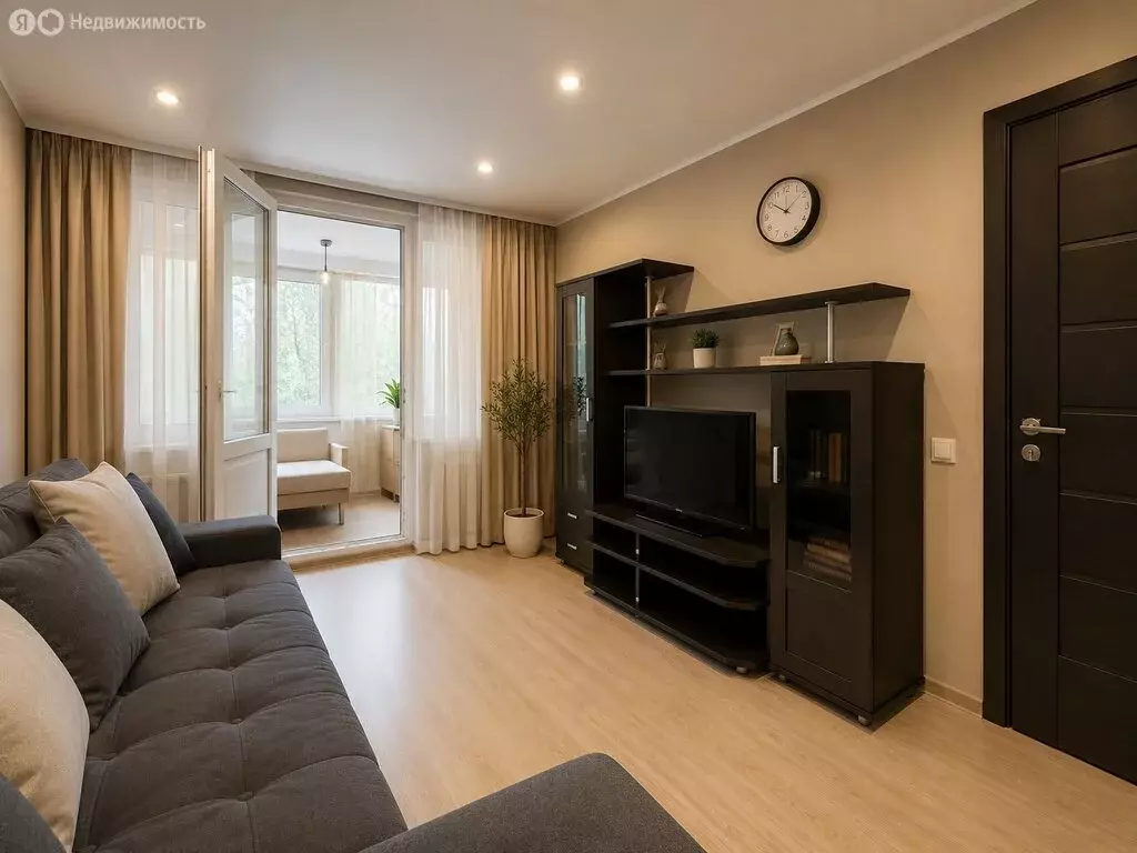 2-комнатная квартира: Сочи, микрорайон Центральный, улица Роз, 54 (52 ... - Фото 2