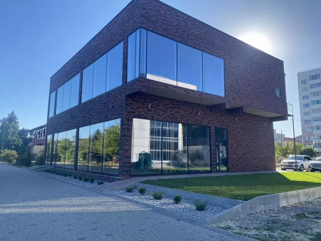 Помещение свободного назначения в Краснодарский край, Крымск ул. ... - Фото 1