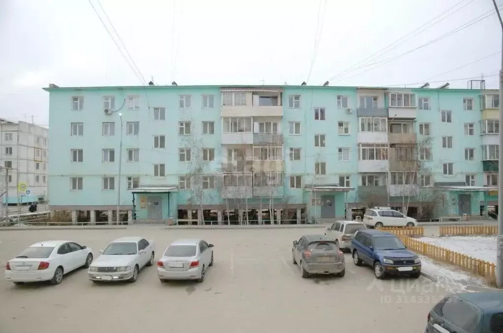 2-к кв. Саха (Якутия), Якутск ул. Можайского, 19/4 (43.8 м) - Фото 0