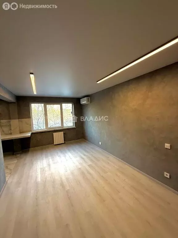 1-комнатная квартира: Волгоград, микрорайон Жилгородок, ... - Фото 2