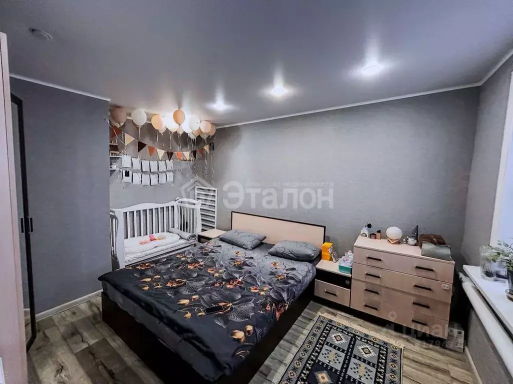 Дом в Волгоградская область, Волгоград Эльтонская ул., 90 (80 м) - Фото 1