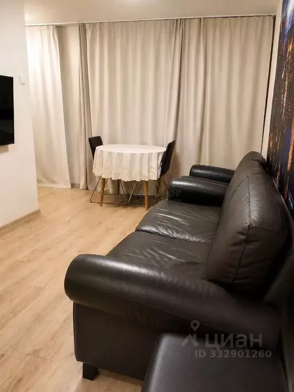 3-к кв. Москва ул. Гарибальди, 10К2 (56.6 м) - Фото 2