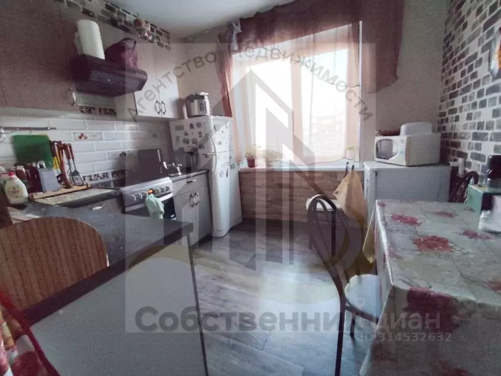 2-к кв. Белгородская область, Старый Оскол Жукова мкр, 41 (54.0 м) - Фото 0