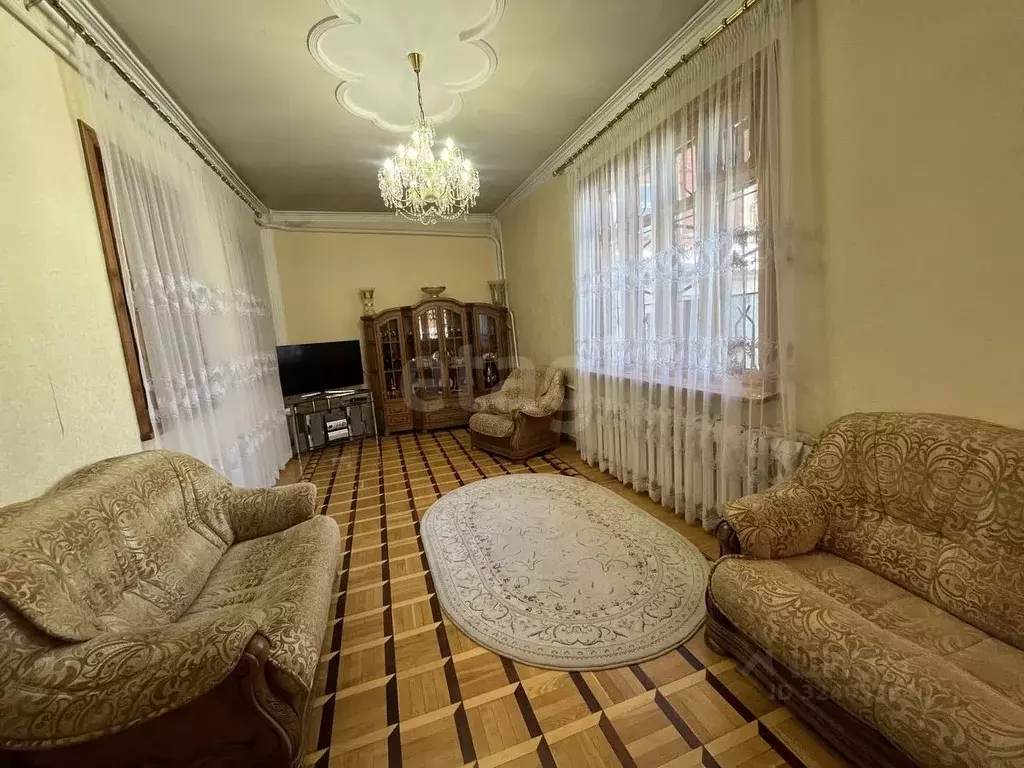 Дом в Северная Осетия, Владикавказ ул. Галковского, 40 (100 м) - Фото 2