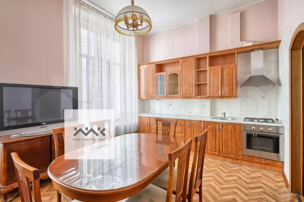 2-к. квартира, 70 м, 3/6 эт. - Фото 1