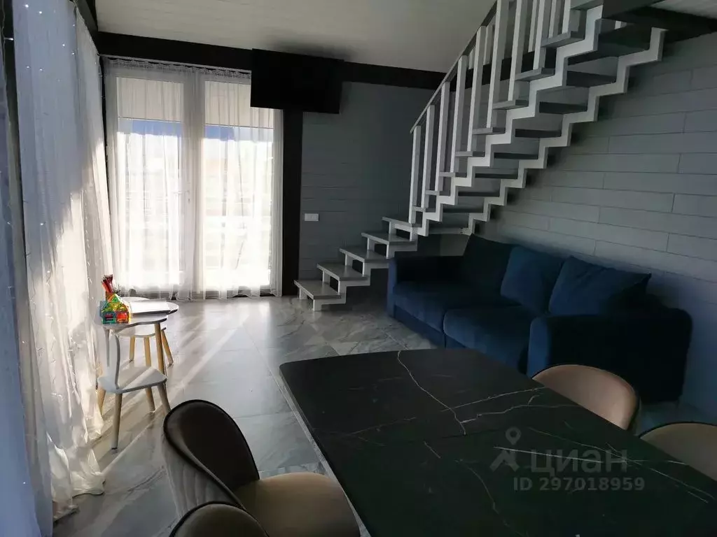 Дом в Алтай, Чемальский район, Узнезинское с/пос, Вилладж Парк Катунь ... - Фото 2