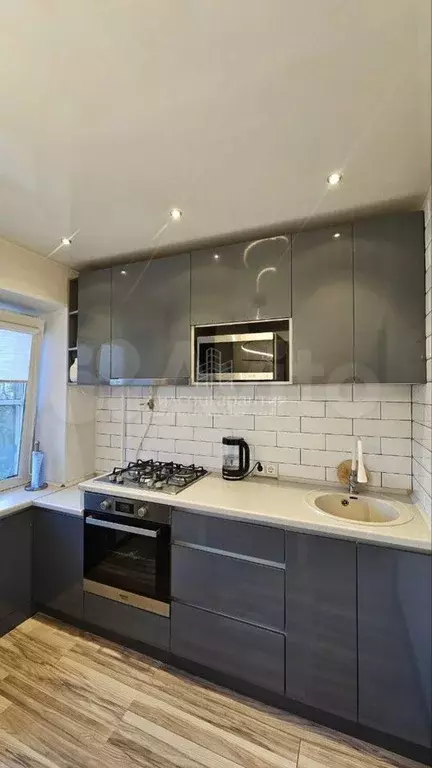 2-к. квартира, 41 м, 1/5 эт. - Фото 1