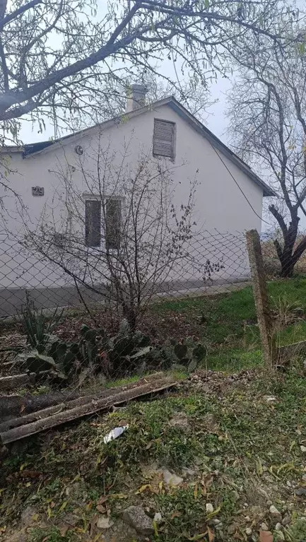 Дом в Крым, Бахчисарайский район, Почтовское с/пос, с. Казанки ул. ... - Фото 1