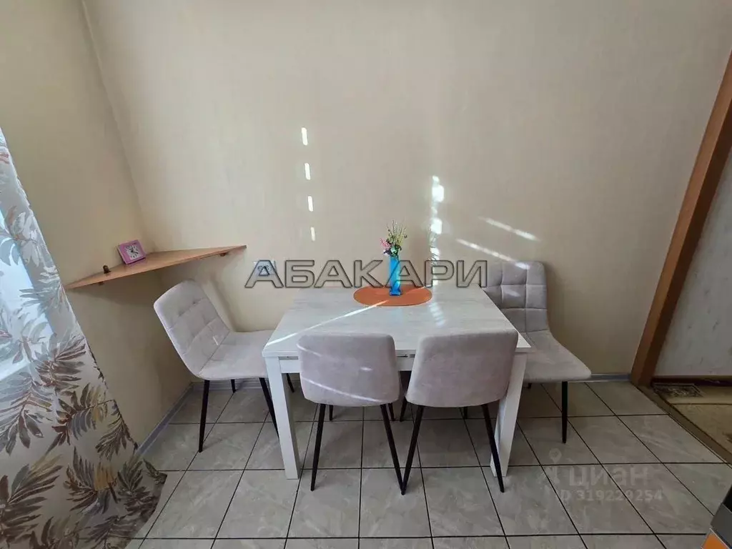 3-к кв. Красноярский край, Красноярск ул. 78-й Добровольческой ... - Фото 1
