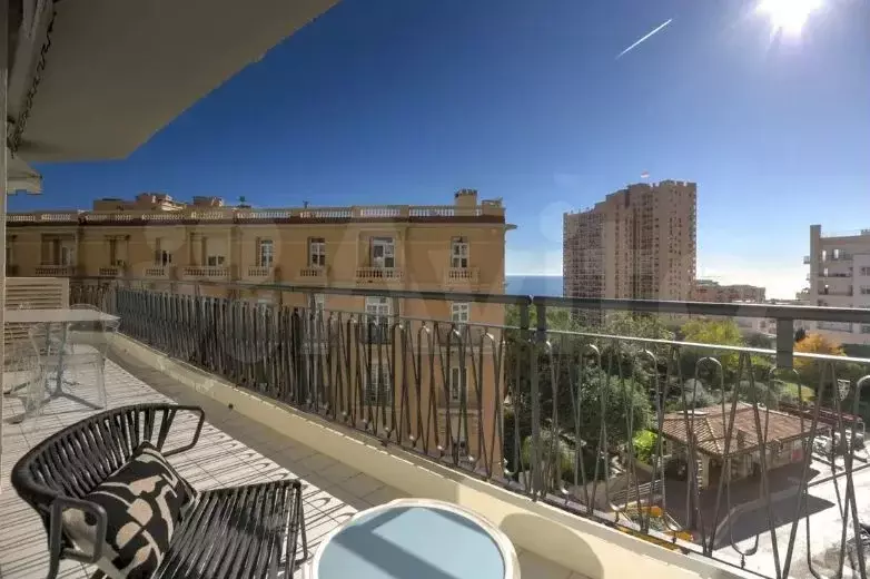 3-к. квартира, 110 м, 8/9 эт. - Фото 0