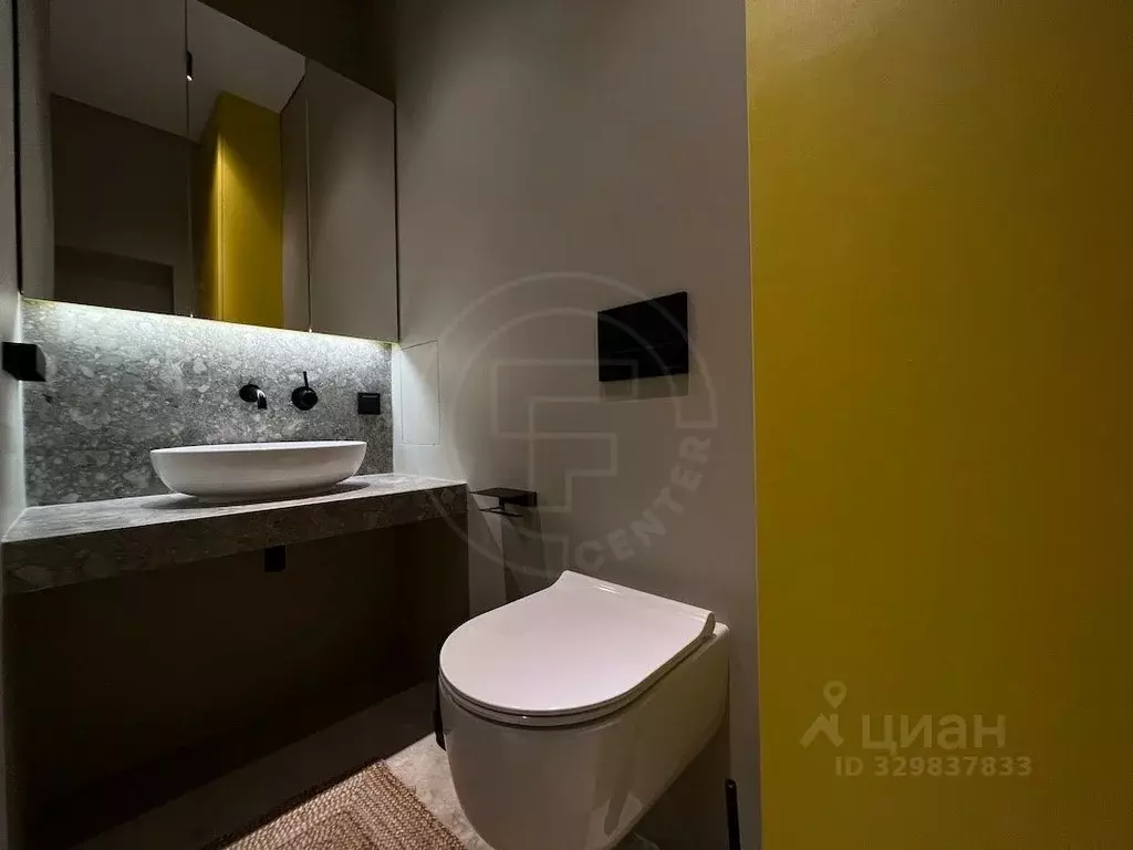 1-к кв. Свердловская область, Екатеринбург ул. Прониной, 29А (29.7 м) - Фото 1