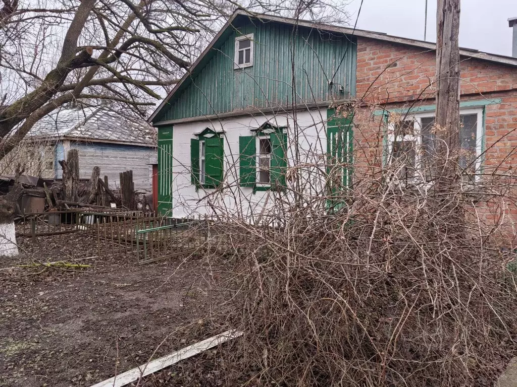 Дом в Ростовская область, Ростов-на-Дону ул. 30-летия Октября, 58 (50 ... - Фото 0