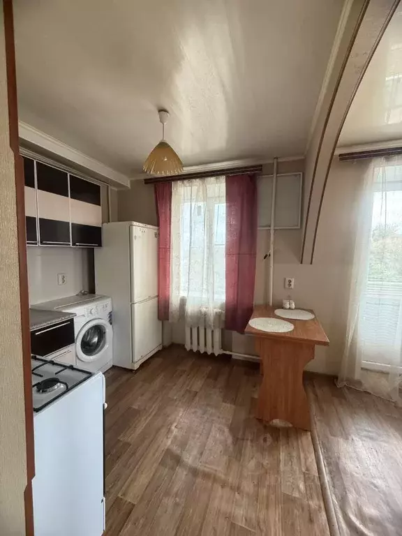 1-к кв. Астраханская область, Астрахань ул. Яблочкова, 19 (29.9 м) - Фото 0