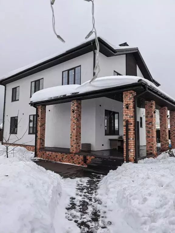 Дом в Москва Марушкинское поселение, д. Акиньшино,  (212 м) - Фото 2