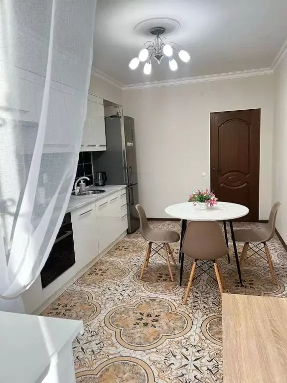 2-к кв. Ставропольский край, Ессентуки ул. Орджоникидзе, 91 (65.0 м) - Фото 2