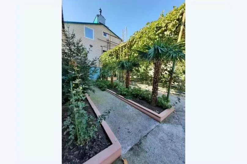 Дом в Крым, Алупка Ялта городской округ, ш. Севастопольское, 8Г (50 м) - Фото 1