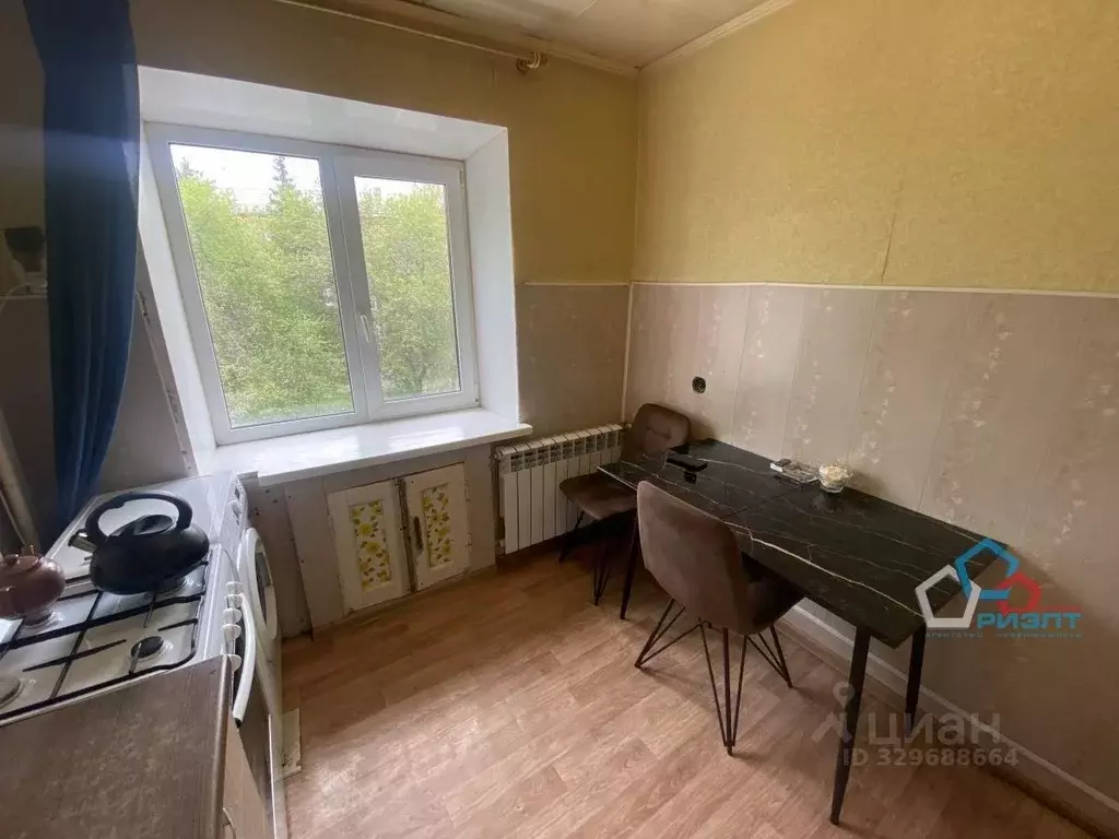 1-к кв. Омская область, Омск ул. Серова, 6А (32.5 м) - Фото 2