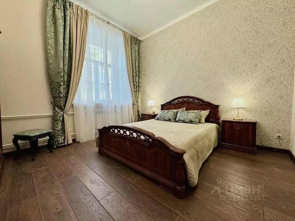 2-к кв. Москва Фрунзенская наб., 8 (61.1 м) - Фото 0